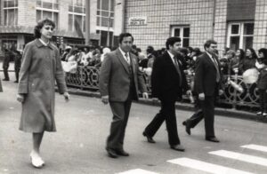 Урочистий парад на 7 листопада - День жовтневої революції (1980-і роки). Другий зліва директор фабрики Ю. Науменко